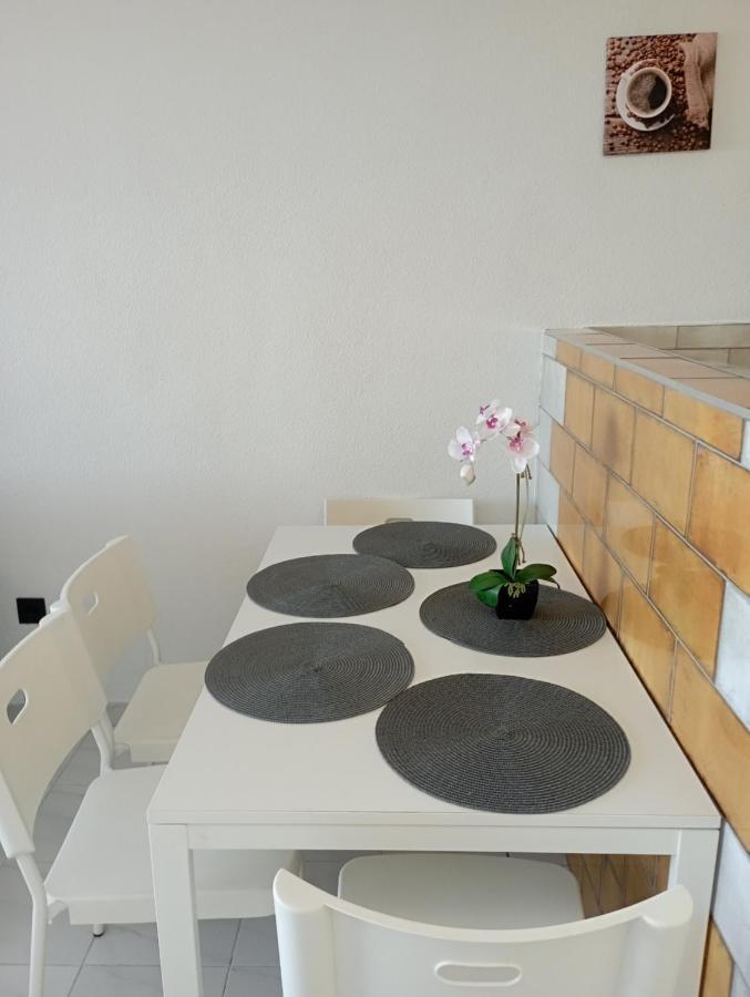 Apartment In La Mata With Sea Views 또레비에하 외부 사진